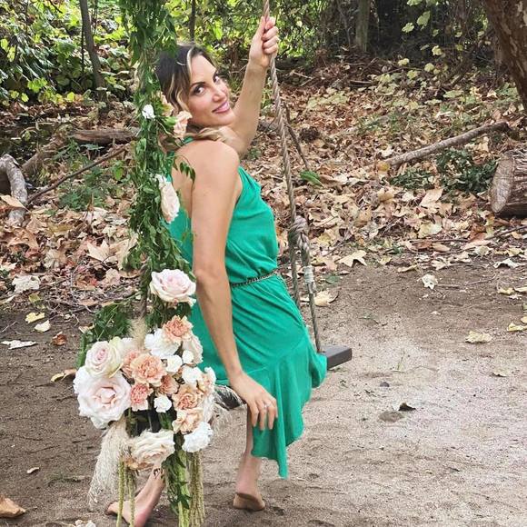 Meet your Posher, Jeanné - Picture 1 of 1